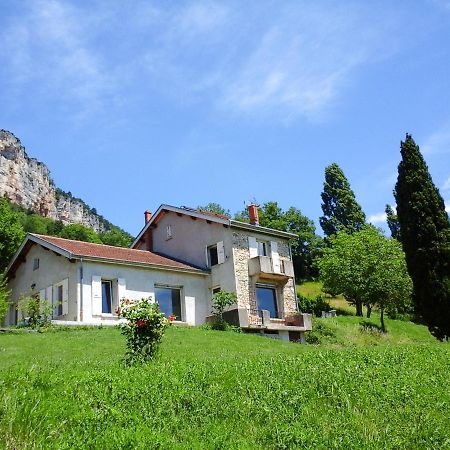 Maison Charmante A Plan-De-Baix Avec Vue Montagne. Villa Luaran gambar