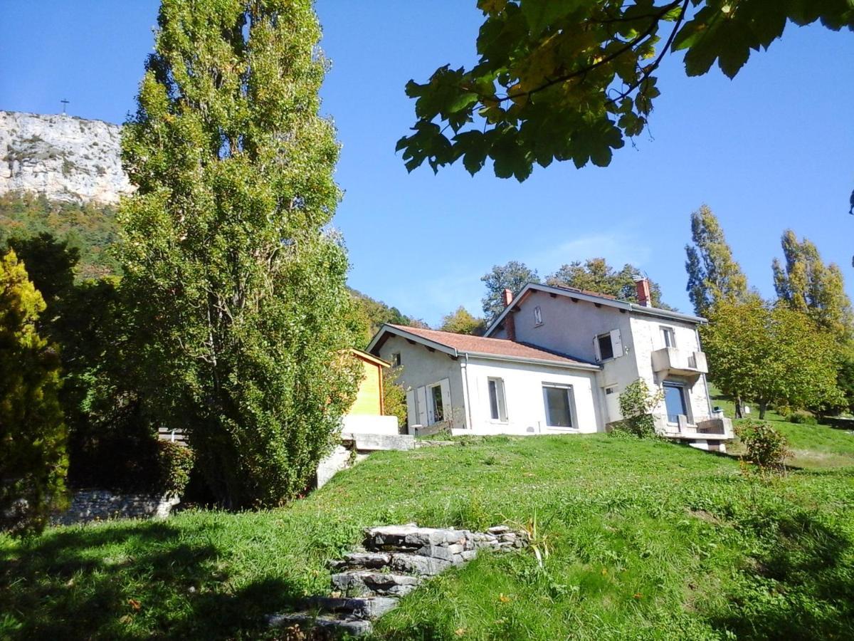 Maison Charmante A Plan-De-Baix Avec Vue Montagne. Villa Luaran gambar